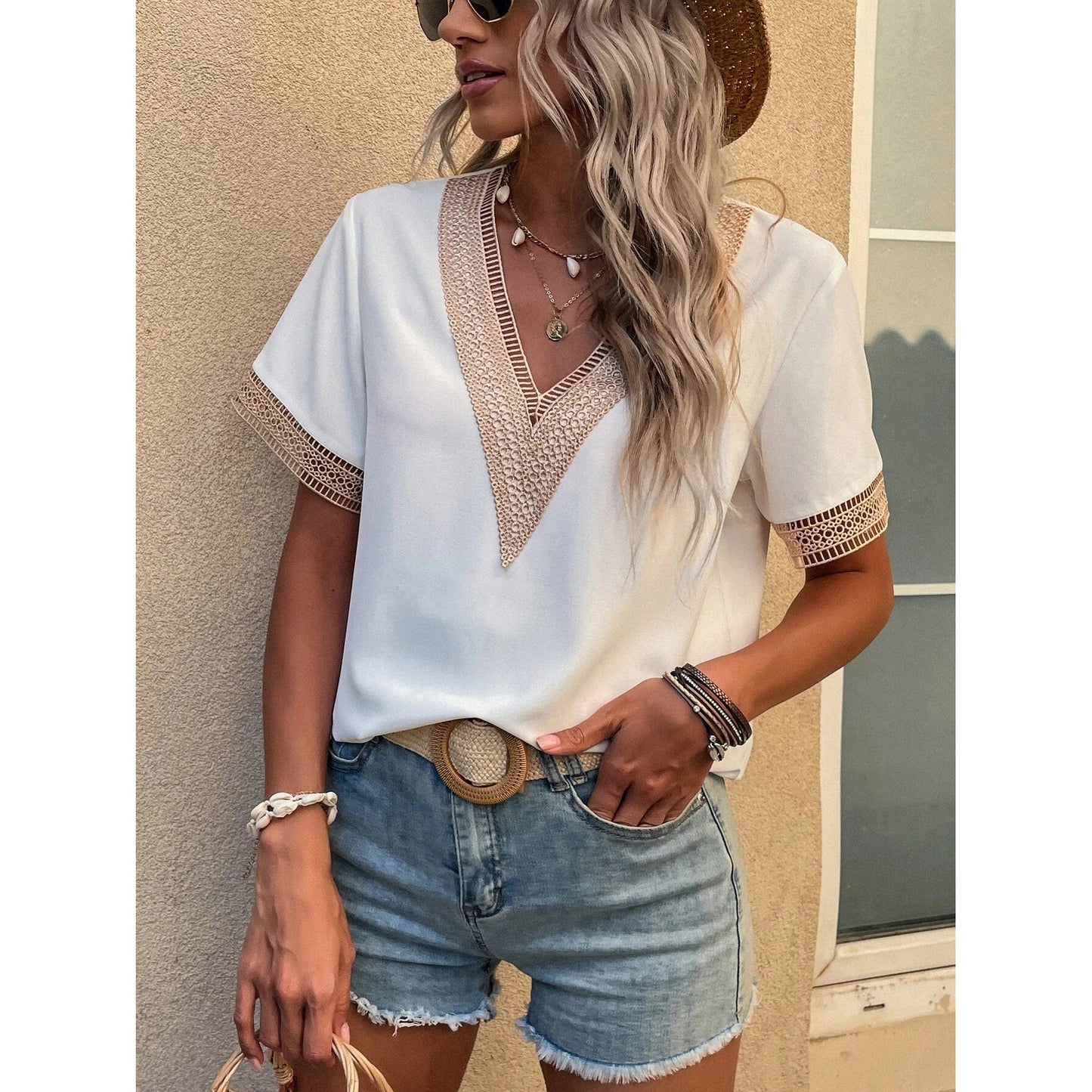 Women's Contrast Guipure Lace Blouse